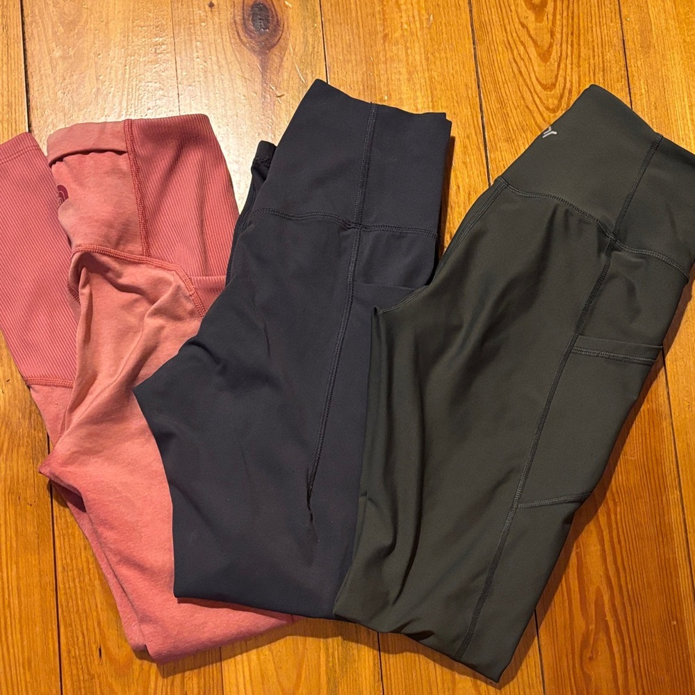 3 Women’s Athletic Leggings XS